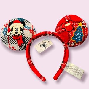 NWT Disney Parks Spirit Jersey Holiday Ears